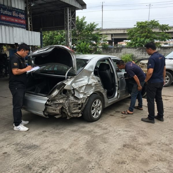 ScrapCarPro รับซื้อซากรถอุบัติเหตุ